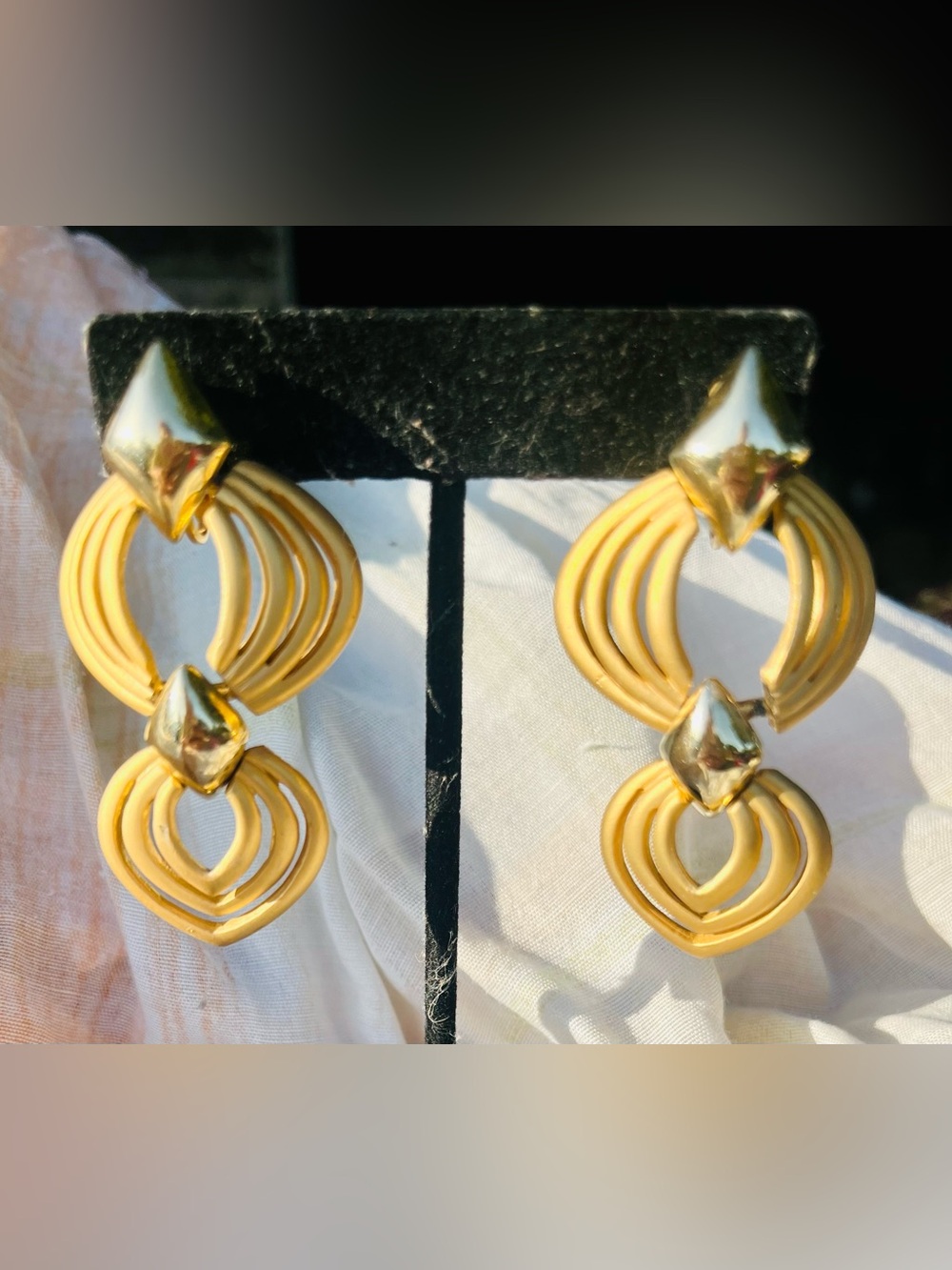 Large matte gold snap back earrings